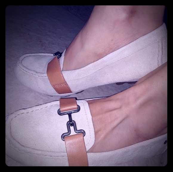 UGGs Aven Suede Driving Moc - Picture 2 of 7